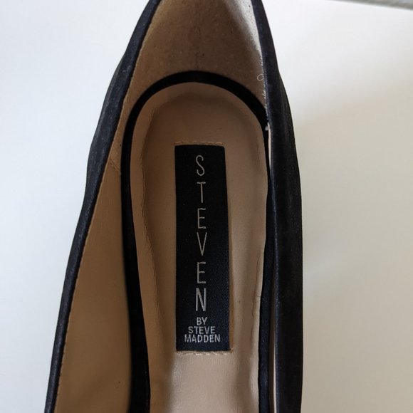 NWOT - STEVEN BY STEVE MADDEN- Joy Cap Toe Pump in Black Suede/Leather - Picture 6 of 6